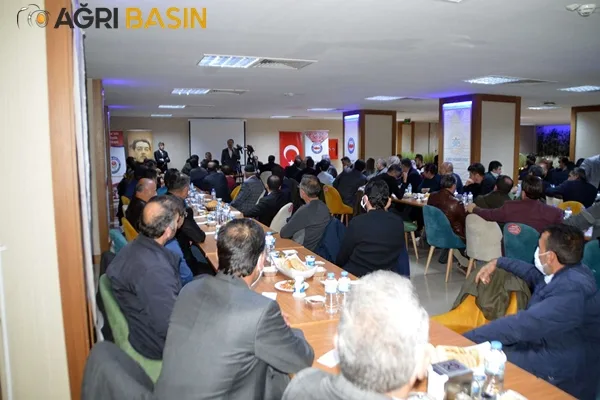 Memur-Sen Ve Eğitim-Bir-Sen İl Divan Toplantısı Gerçekleştirildi