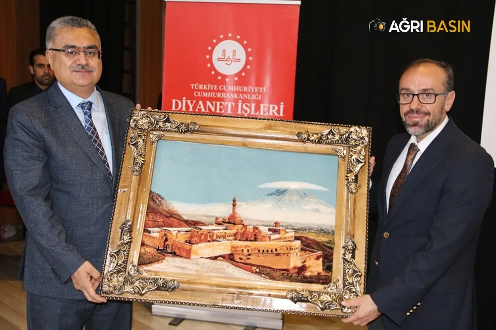 Diyanet İşleri Başkan Yardımcısı Kadir Dinç Ağrı'da