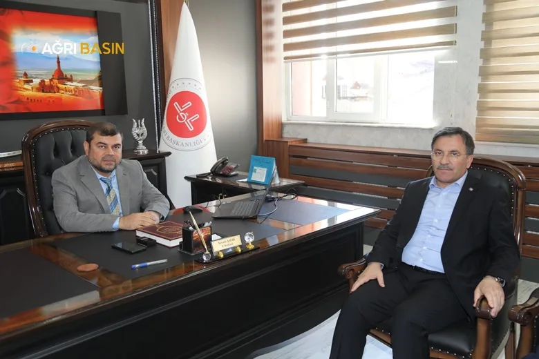 Diyanet-Sen Ağrı İl Divan Kurulu Toplantısı Ali Yıldız’ın Katılımıyla Gerçekleşti