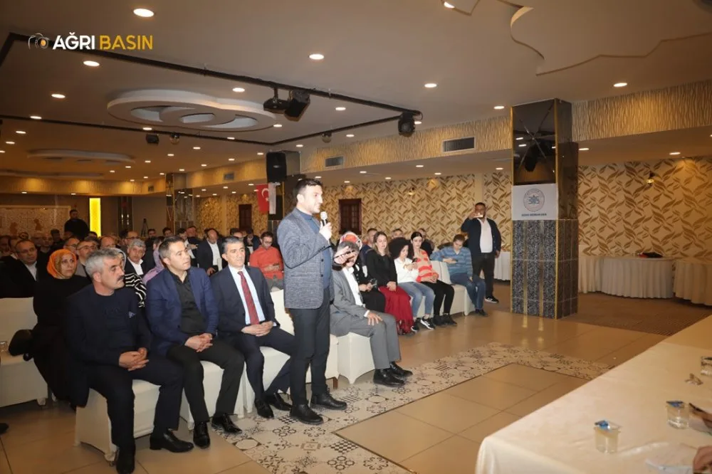 Büro Memur-Sen Ağrı Şube Başkanı Emrah Yıldız, Genel Başkan Yazgan’a Sorunları Bizzat İletti