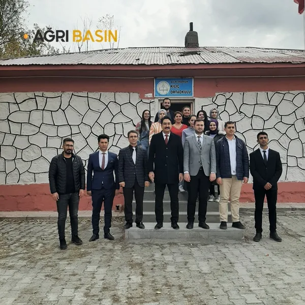 Hamur'da kitap okuma etkinliği
