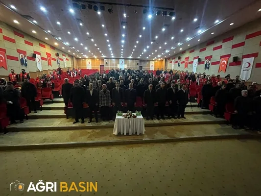 Orhan Tatlı Kızılay Ağrı Şube Başkanı olarak güven tazeledi