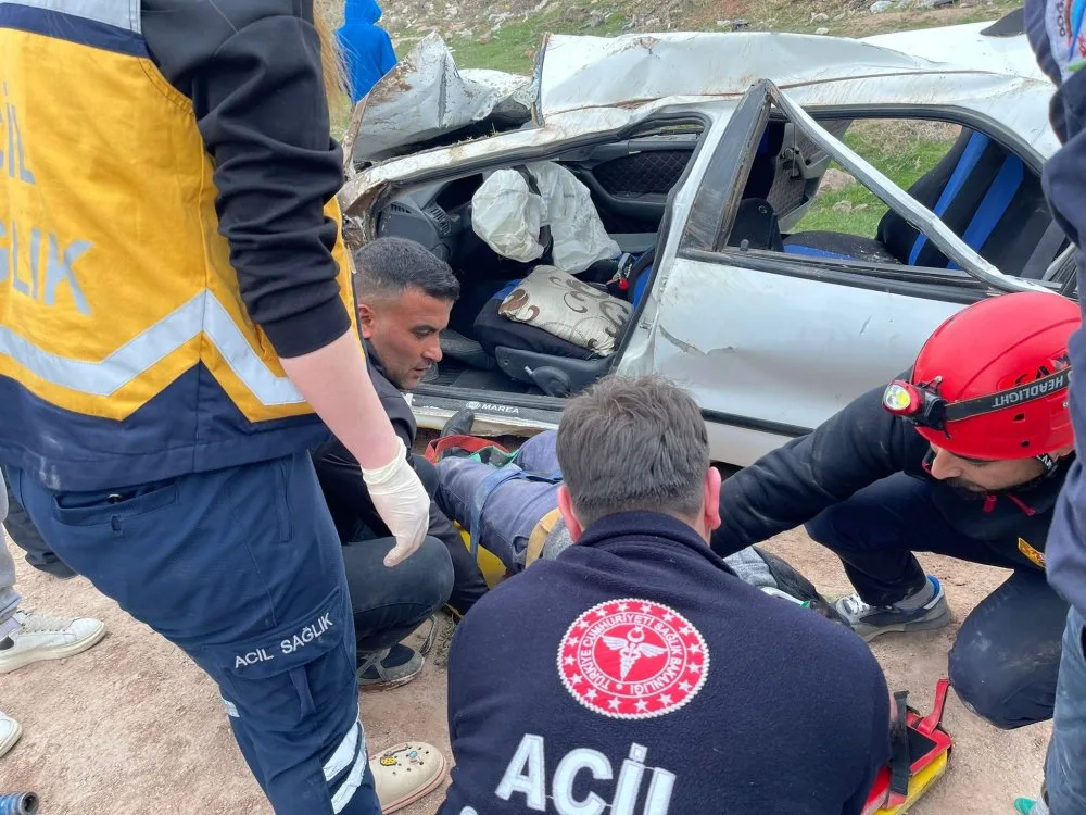 Ağrı Doğubayazıt'ta Bayram Arafesi Kaza! 2 Yaralı