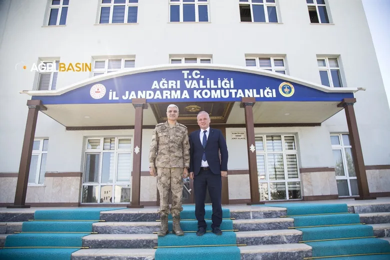 Metin Ofluoğlu’ndan Ağrı İl Jandarma Komutanı Hüsamettin Erol’a Ziyaret