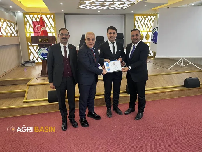 Ağrı Sürücü Kursları Derneği Başkanı Nasır Çeper Güven Tazeledi