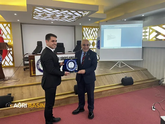 Ağrı Sürücü Kursları Derneği Başkanı Nasır Çeper Güven Tazeledi