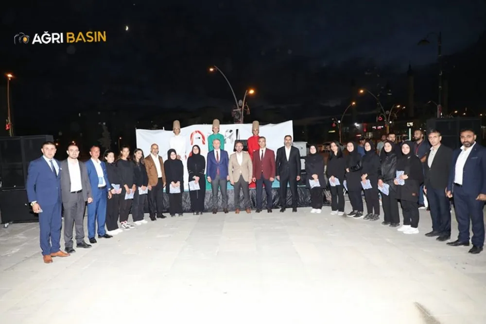 ÖNDER İmam Hatipler Derneği Ağrı Şubesinden Kur'an tilaveti, ilahi ve ezgiler etkinliği
