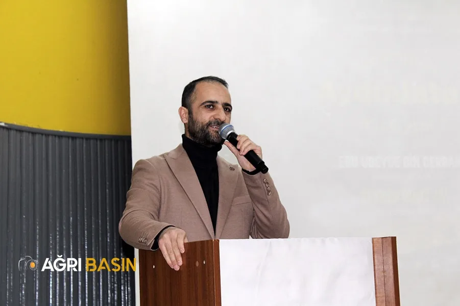 İlahiyatçı-Yazar Mehmet Göktaş Ağrı'da