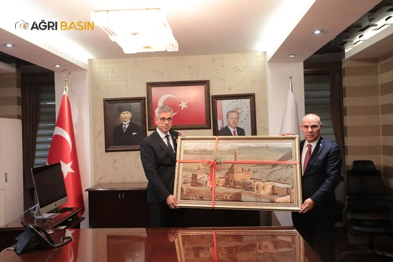 Bakan Memişoğlu Ağrı'da konuştu: "Sağlıkta Şiddete Toleransımız Yok"
