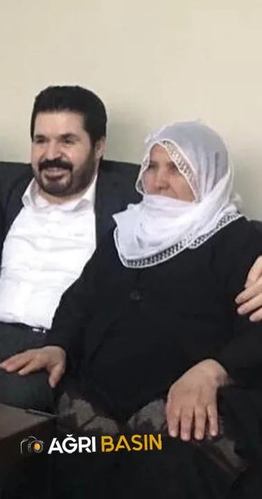 Savcı Sayan'ın Acı Günü! Anne Vesile Sayan vefat etti
