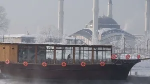Ağrı eksi 32 dereceyi gördü