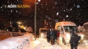 Ağrı 112 acil Ekiplerinden Hasta Kurtarma seferberliği